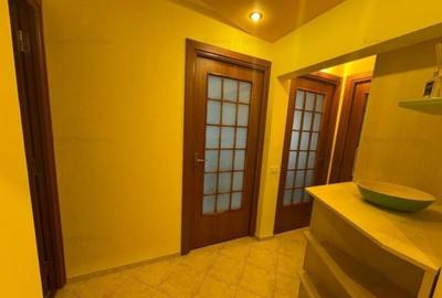 Apartament 3 camere Decebal - 12