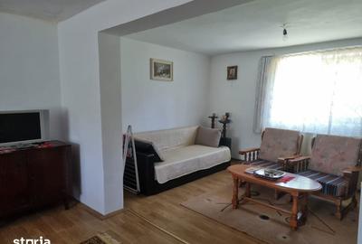 Casă cu 2 camere cu Teren 612 Mp în Moroeni - 15