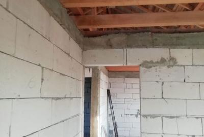 Casă cu 4 camere în Lumina - 6