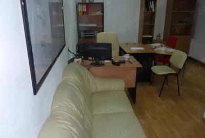 Proprietar inchiriez birou 50 mp - 6