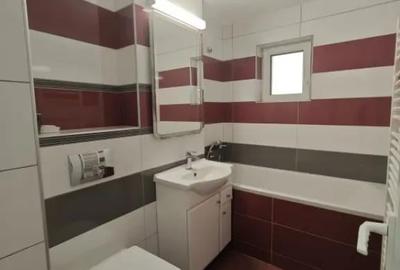 Apartament cu 3 camere decomandat în Central - 6