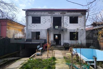 Casă individuală cu 20 camere cu Teren 585 Mp în Central - 3