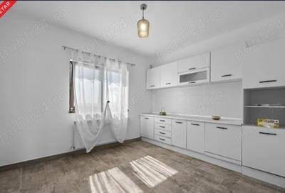 Casă cu 6 camere cu Teren 768 Mp în Cumpăna