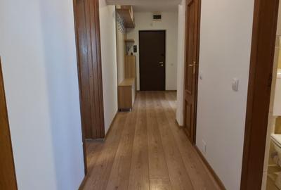 Apartament cu 4 camere decomandat în Tineretului - 23