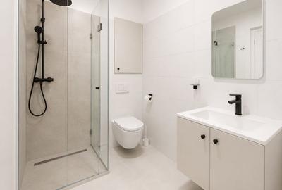Apartament cu 3 camere decomandat în Tractorul - 2