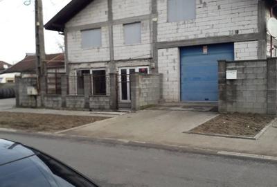 Casă cu 4 camere în Hunedoara - 2