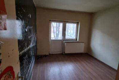 Apartament cu 3 camere decomandat în Micro 17 - 3