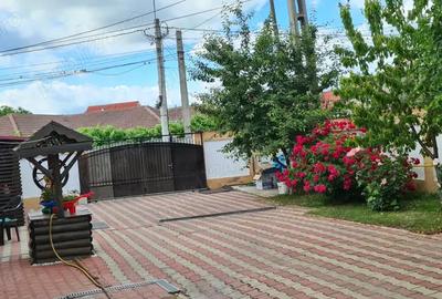 Vand Casa 90mp zona Palatul de Justitie Vand Casa 90mp zona Palatul de Justitie - 4