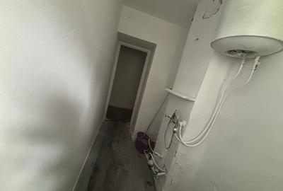 Apartament cu 3 camere semidecomandat în Central - 3