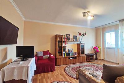 Apartament cu 3 camere decomandat în Tei - 5