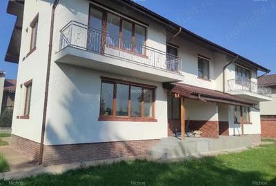Casă cu 5 camere cu Teren 400 Mp în Central - 8