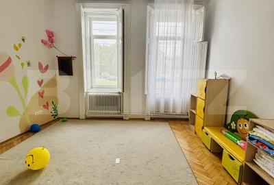 Casa spatioasa cu 10 camere, ideala pentru locuinta sau sediu firma - Zona Lunei - 3