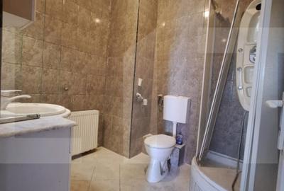 OPORTUNITE! Casa individuala, 8 camere, 3 garaje, 3 terase, teren 850mp, Mehala - 17