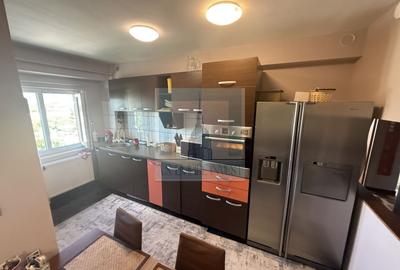 Apartament cu 4 camere decomandat, mobilat în Triaj - 3