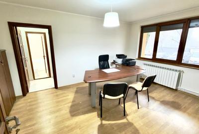 Apartament 2 camere de inchiriat ptr birouri/cabinete in Tiglina 2 - 3
