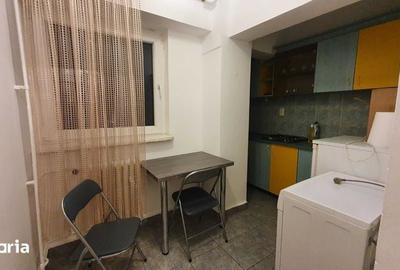 Garsonieră decomandată în Gării - 3