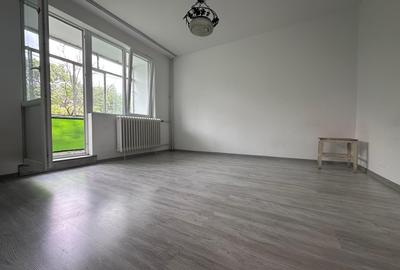 Apartament cu 3 camere decomandat în Drumul Taberei - 4