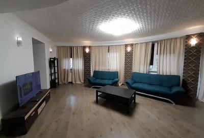 Apartament cu 4 camere decomandat în Central - 1
