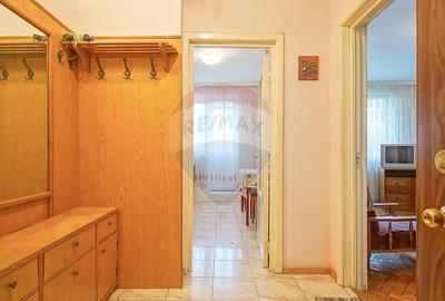 Apartament cu 2 camere semidecomandat în Florilor - 6