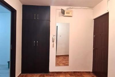 Apartament cu 4 camere decomandat în Colentina - 12