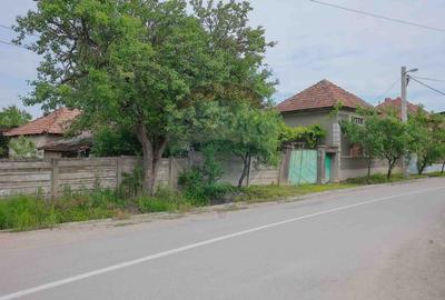 Casa de vanzare cu 3 camere si teren 1700 mp, in Capalna - 2