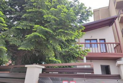 Casă 5 Camere Ultracentral | Ideală pentru Locuință sau Birouri - 2