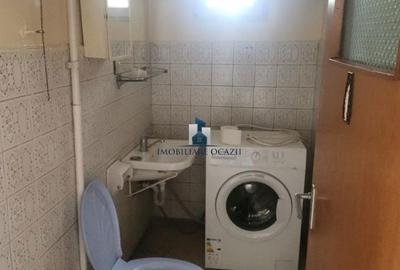 Apartament cu 4 camere semidecomandat, mobilat în Berceni - 1