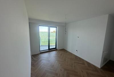 Apartament cu 3 camere decomandat în Central - 8