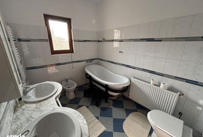 Casă cu 4 camere în Șanțu-Florești - 2