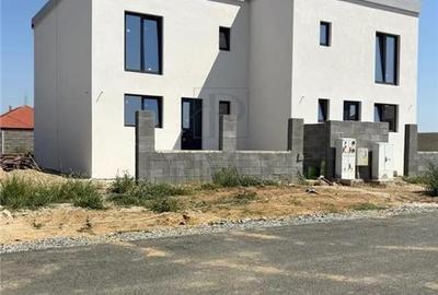 Duplex modern - personalizare interioara - toate utilitatile