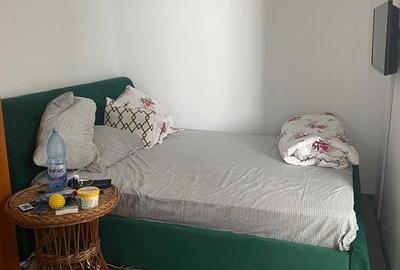 Vând apartament  zona 100 - 1