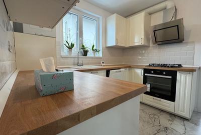 PRIMA CHIRIE, Casa pe parter, 3 camere, 70m2, 23 AUGUST - 2