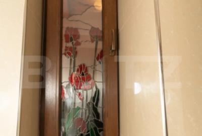 Casă cu 8 camere cu Piscina în Central - 4