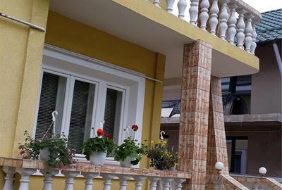 Casă în Pașcani - 5