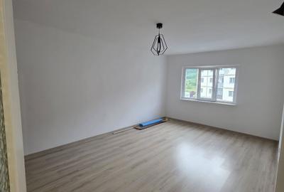 Apartament cu 2 camere decomandat în Central - 4