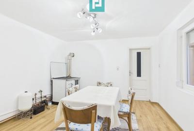 Casă individuală cu 5 camere cu Canalizare în Central - 6