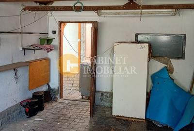 Casă individuală cu 4 camere cu Canalizare în Tătărași - 10