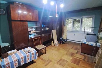 Decomandat la parter inalt cu boxa - 2