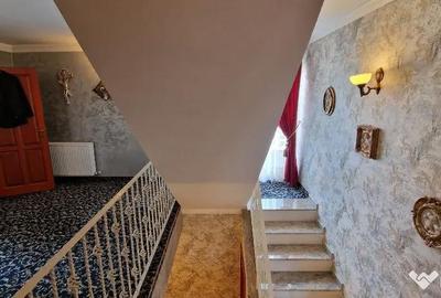 Casă cu 6 camere cu Teren 698 Mp în Sânmartin - 14