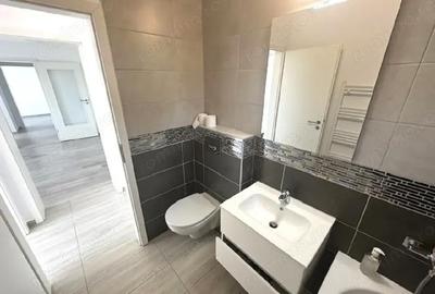 Apartament cu 3 camere semidecomandat în Central - 5