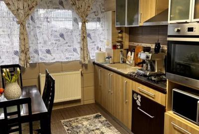 Apartament cu 3 camere decomandat în George Enescu - 7