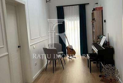Casă cu 5 camere cu Teren 500 Mp în Sântandrei - 10