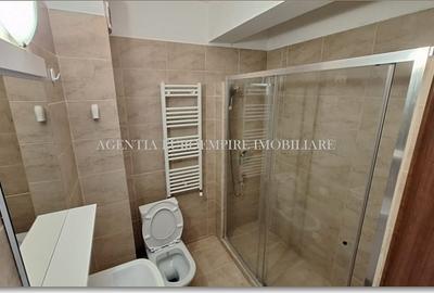 Apartament cu 3 camere decomandat în Km 5 - 14