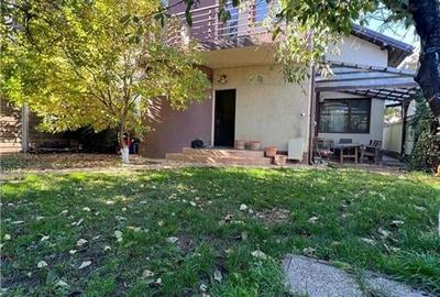 Vila individuala cuplata 6 camere P+E+M, cu incalzire pe centrala si semineu, to Vila individuala cuplata 6 camere P+E+M, cu incalzire pe centrala si semineu, to - 3