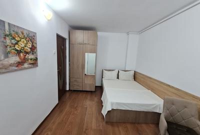 Închiriez apartament 2 camere. Faleza Nord - 7