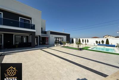 Casă cu 5 camere cu Teren 560 Mp în Malu Mare - 17