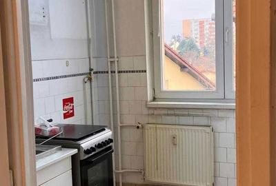 Apartament cu 3 camere semidecomandat în Dosu Bricii - 10