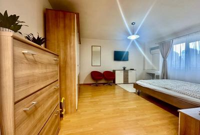 Nerva Traian, BLOC MIXT, mobilata complet et 1/8 - 2