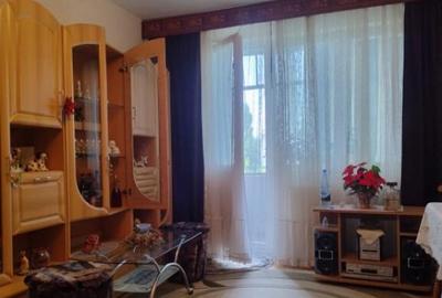 Apartament 2 camere, etaj 2/4, zona Garii Apartament 2 camere, etaj 2/4, zona Garii - 1