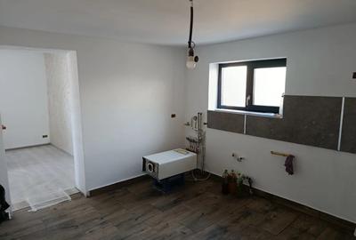 Casa 2 camere cartier DEAL - 2